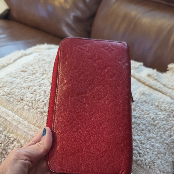 Louis Vuitton Emprient Red Long Wallet - Picture 6 of 15